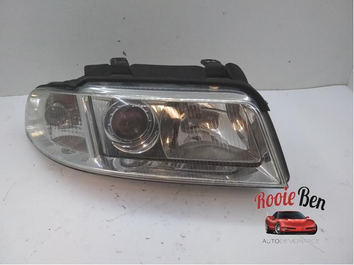 Koplamp rechts van een Audi A4, Auto-onderdelen, Verlichting, Audi, Gebruikt, 3 maanden garantie, Ophalen of Verzenden