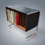 Meuble Bauhaus Vintage pour disque 1970's roulettes, Enlèvement, Bois