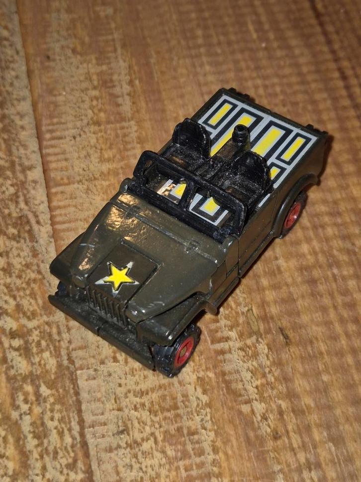 Vintage militaire Jeep MC-speelgoed Dyno Bots Dyno-Drive 198, Verzamelen, Poppetjes en Figuurtjes, Gebruikt, Ophalen of Verzenden