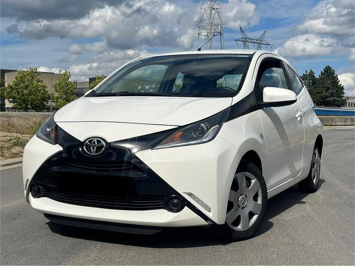 Toyota Aygo 1.0 Benzine VVT-i //Camera Airco//, Auto's, Toyota, Bedrijf, Te koop, Aygo, ABS, Achteruitrijcamera, Airbags, Airconditioning