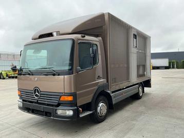 2000 Mercedes-Benz 815 Paardenwagen beschikbaar voor biedingen