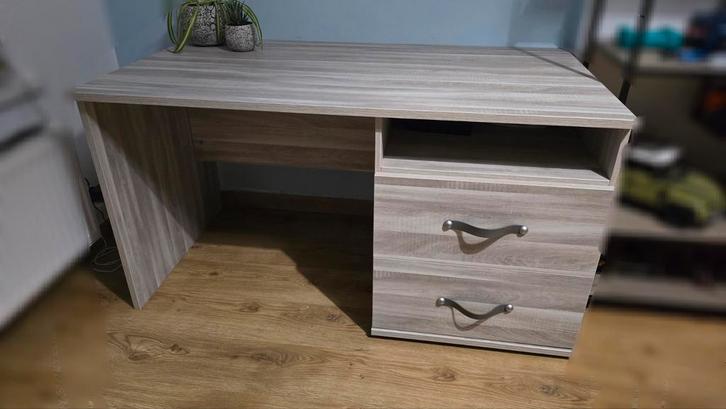 Bureau et lits, Maison & Meubles, Bureaux, Bureau, Enlèvement