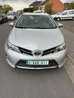 Toyota Auris 1.8i HSD Lounge-CVT, Auto's, Toyota, Automaat, Euro 5, Leder en Stof, Bedrijf