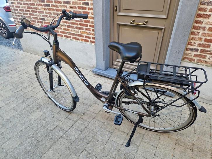 Elektrische Fiets (met batterij) Minerva Bruin +/- 140km, Fietsen en Brommers, Elektrische fietsen, Gebruikt, Ophalen