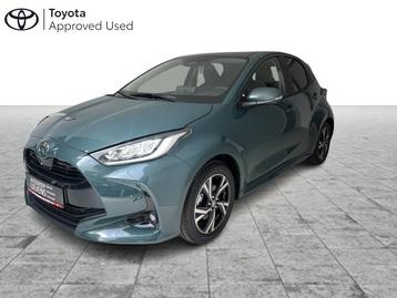 Toyota Yaris 1.5 Hyb ICONIC + Hi tech pack   beschikbaar voor biedingen