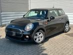 Mini One D/08-2017/088.000 km/ Euro 6b/ Garantie 12 M, Voorwielaandrijving, 4 zetels, Stof, Zwart