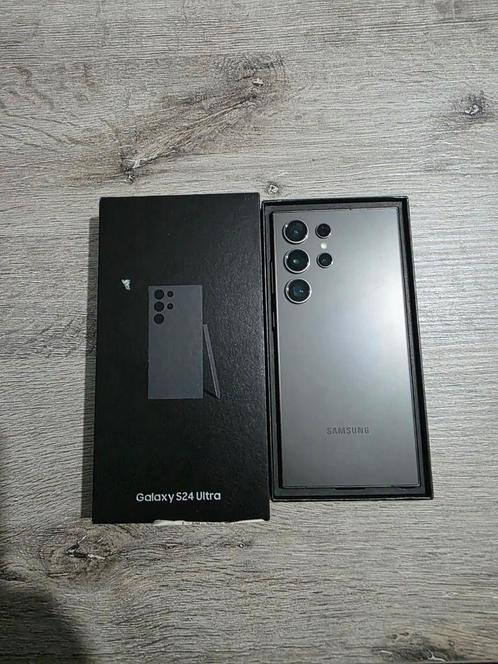 Mooie Samsung Galaxy S24 Ultra 256gb + 4 hoesje te koop!, Telecommunicatie, Mobiele telefoons | Samsung, Zo goed als nieuw, Galaxy S24