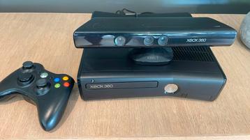 XBOX 360 + 9 jeux beschikbaar voor biedingen