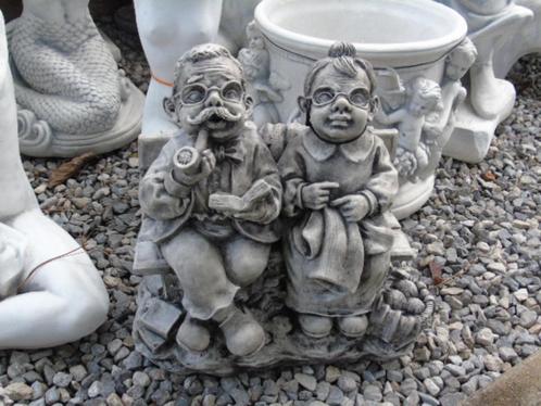 statue d un couple de personnes assise sur un banc en pierre, Jardin & Terrasse, Statues de jardin, Neuf, Autres types, Pierre