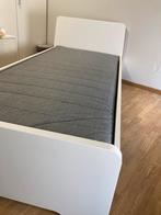 Eenpersoonsbed IKEA met lattenbodem en matras, Huis en Inrichting, Zo goed als nieuw, Ophalen