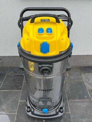 Aspirateur industriel 100L disponible aux enchères