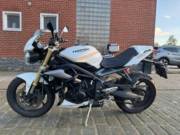 Triumph	Street Triple 675 beschikbaar voor biedingen