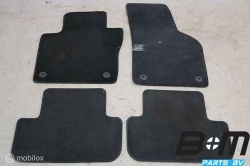 Set vloermatten VW Jetta 5C6 5C7863011A, Auto-onderdelen, Interieur en Bekleding, Gebruikt