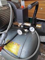 compresseur 150l, Bricolage & Construction, Compresseurs, Enlèvement, Utilisé, 200 à 400 litres/min, 10 bars ou plus