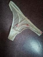 Witte string, Enlèvement ou Envoi, String