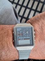 Horloge uit de jaren 80.