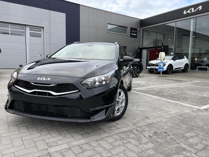 Kia Ceed Sportswagon LX Plus 15T 140 Autom Garantie, Auto's, Kia, Particulier, (Pro) Cee d, Airbags, Airconditioning, Bluetooth