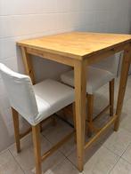 Table haute er 2 chaises hautes IKEA, Enlèvement, Utilisé