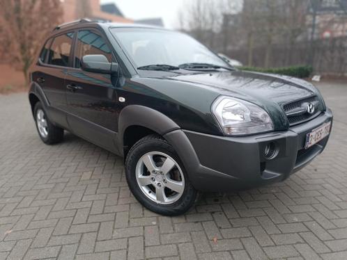 Hyundai Tucson benzine Airco km stand 77,000.top staand., Auto's, Hyundai, Particulier, Tucson, Radio, Benzine, Euro 4, Ophalen