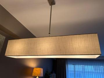 Moderne hanglamp beschikbaar voor biedingen