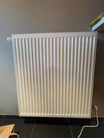 Radiateur avec robinet thermostatique L : 80 cm, H : 90 cm, Bricolage & Construction, Chauffage & Radiateurs, Comme neuf, Enlèvement