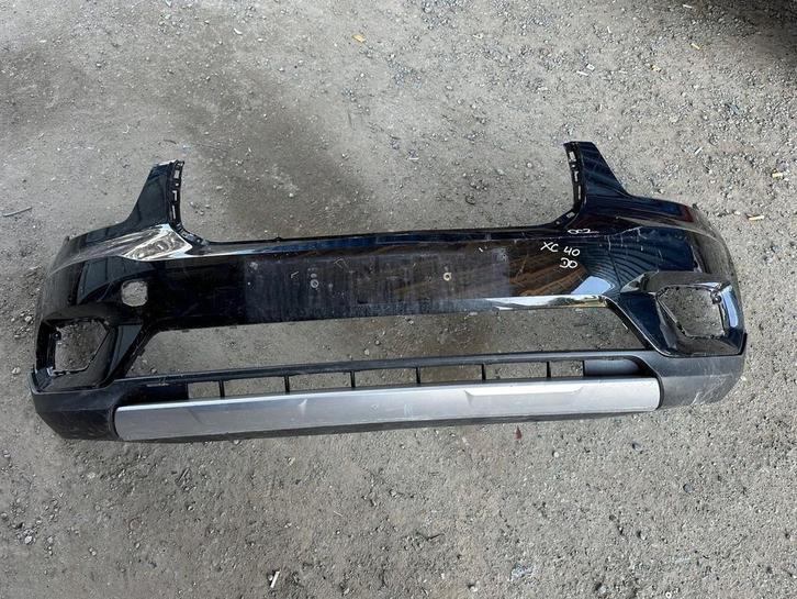 Volvo XC40 voorbumper, Auto-onderdelen, Carrosserie, Bumper, Volvo, Voor, Gebruikt, Ophalen of Verzenden