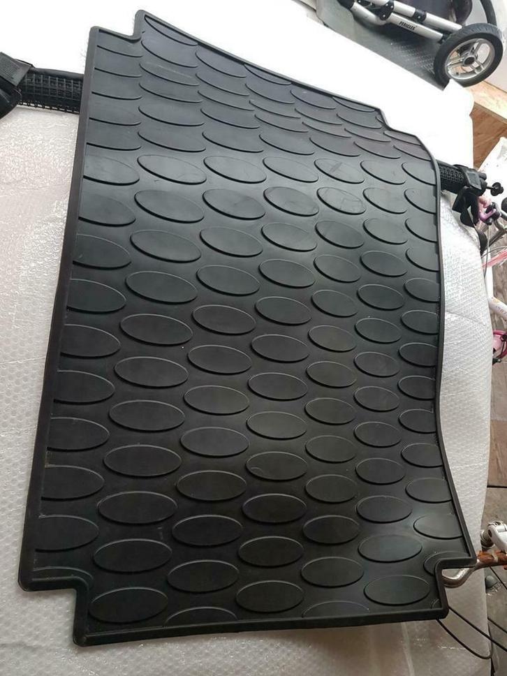 Rubberen koffermat Berlingo Partner, Auto diversen, Kofferbakmatten, Zo goed als nieuw, Ophalen