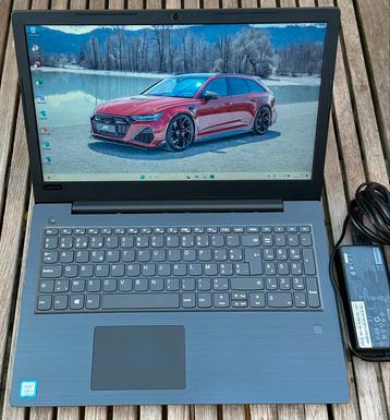 Mooie 15.6”Lenovo/ i5-8250U/12gb ddr4/256gb ssd/Win 11/ beschikbaar voor biedingen