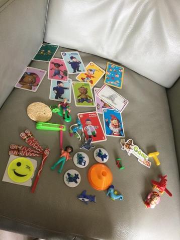 SET SPELLETJES EN ACCESSOIRES VOOR VERSCHILLENDE DOELEINDEN  beschikbaar voor biedingen