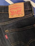 Jean LEVI 513, coupe ajustée, L 30 L 32 NOUVEAU !, Neuf, W32 (confection 46) ou plus petit, Levi Strauss & Co., Bleu
