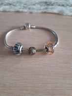 Bracelet Pandora et 3 Charms Pandora, Ophalen, Zo goed als nieuw, Grijs, Met bedels of kralen