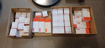 Zekeringen / automaten abb  beschikbaar voor biedingen