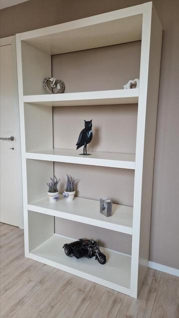 Wandkast ikea malm wit beschikbaar voor biedingen