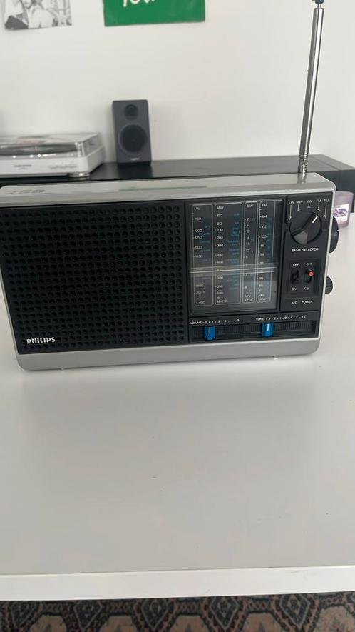 Philips 90 RL 750 van 1976 in nieuwstaat, Audio, Tv en Foto, Radio's, Zo goed als nieuw, Radio, Ophalen