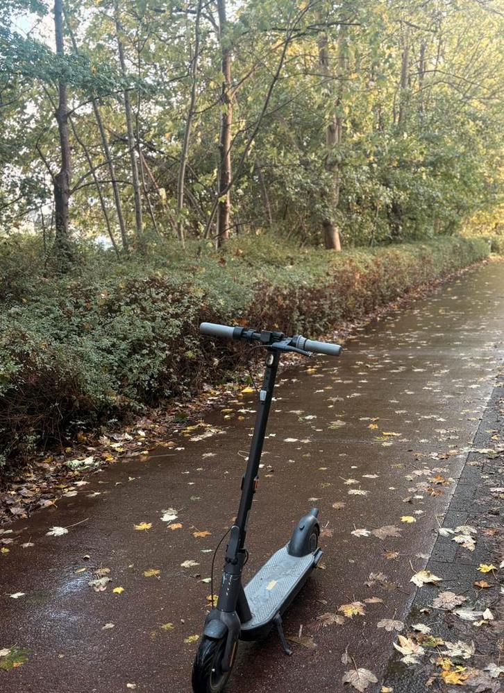 NINEBOT E STEP‼️, Fietsen en Brommers, Steps, Zo goed als nieuw, Ophalen