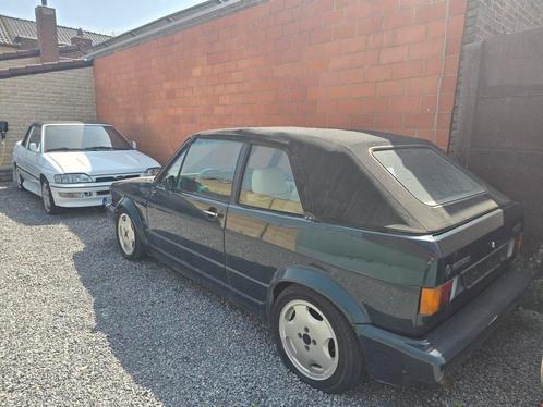 2 oldtimers Ford Escort xr3i 1.8i 16v & VW Golf I 1.8i, Auto's, Oldtimers, Particulier, Ford, Benzine, Cabriolet, 2 deurs, Handgeschakeld