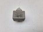 RELAIS Toyota Avensis Verso (M20) (8198050030), Gebruikt, Toyota
