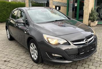 Opel Astra ** 1J GARANTIE ** GEKEURD ** LEZ OK ** 205€/maand beschikbaar voor biedingen