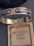 Bracelet et boucles d'oreilles, Neuf