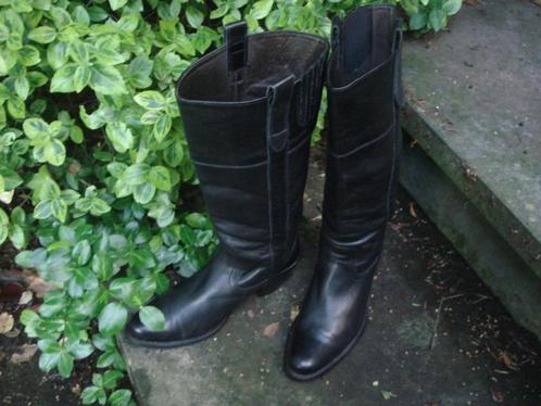 Bottes de cowboy Sendra en cuir noir de luxe, livraison grat, Vêtements | Femmes, Chaussures, Comme neuf, Bottes hautes, Noir