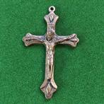 Religieuze antieke verzilverde Franse katholieke kruisbeeld, Antiek en Kunst, Antiek | Religieuze voorwerpen, Ophalen of Verzenden