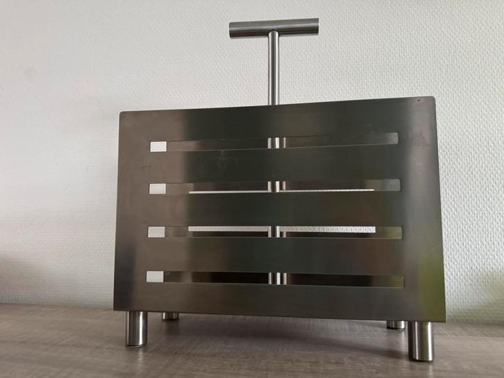 Zack Design Krantenbak - Stijlvol en Praktisch, Huis en Inrichting, Woonaccessoires | Krantenbakken en Lectuurbakken, Gebruikt