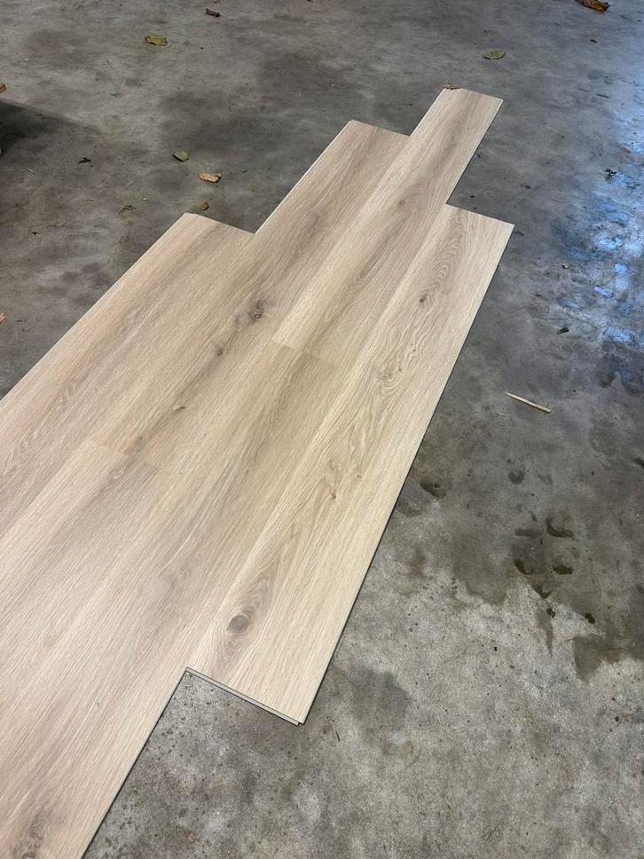 Overschot nieuwe Klik pvc, Huis en Inrichting, Stoffering | Tapijten en Vloerkleden, Zo goed als nieuw, Grijs, Ophalen