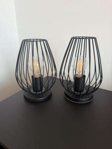 Deux lampes, Enlèvement, Comme neuf