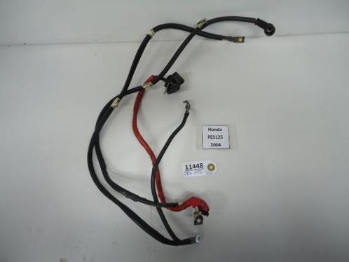 FES125 Pantheon 1997 - 2006 Honda Kabelboom D1-16939, Motoren, Onderdelen | Honda