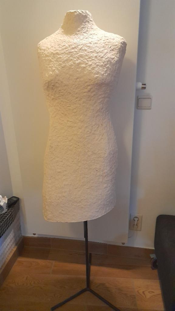 paspoppen in papier maché, Hobby en Vrije tijd, Naaien en Fournituren, Zo goed als nieuw, Paspop, Ophalen