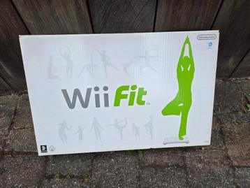 Pack Balance Board Wiifit complet avec DVD beschikbaar voor biedingen