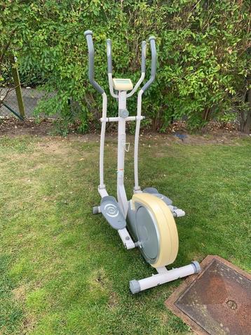 Decathlon Domyos crosstrainer beschikbaar voor biedingen