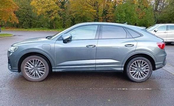 Q3 Sportback PHEV 45 TFSIe S line Stronic (180 kW), Auto's, Audi, Particulier, Q3, 360° camera, ABS, Achteruitrijcamera, Adaptieve lichten