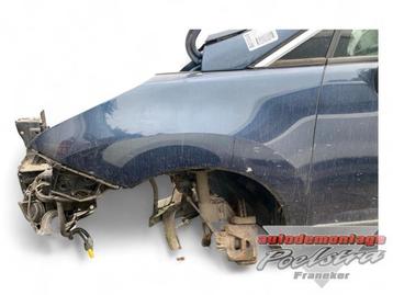 Scherm links-voor van een Peugeot 3008 (KPS) beschikbaar voor biedingen